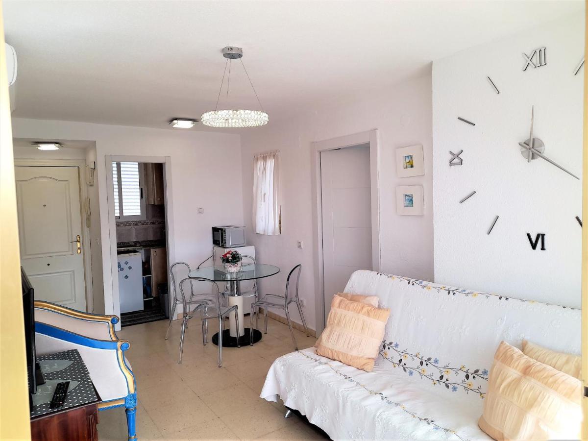 Agustina Apartment In Rincon De Loix -Free Parking, Wi-Fi, Pool, New Air Conditioning, Sea View 貝尼多姆 外观 照片