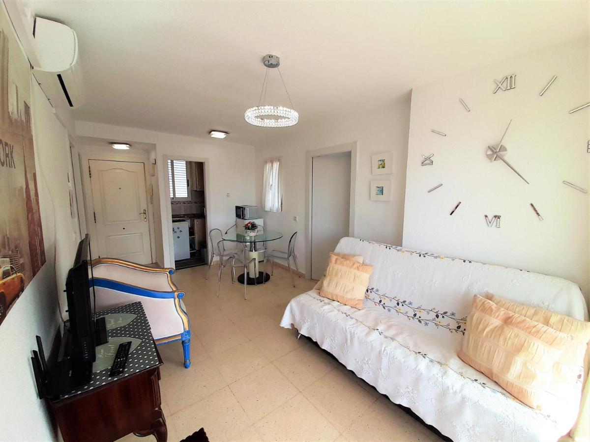 Agustina Apartment In Rincon De Loix -Free Parking, Wi-Fi, Pool, New Air Conditioning, Sea View 貝尼多姆 外观 照片